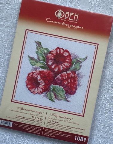 Fragrant berry. Counted Cross Stitch Kit Oven 1089