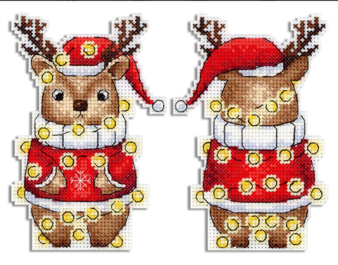 Christmas Deer. 2D Cross stitch kit on plastic canvas. MP Studio P-873