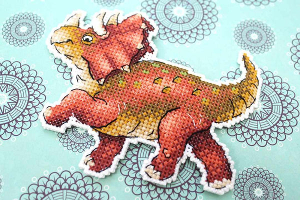 Dinosaur triceratops 2D  Cross stitch kit on plastic canvas. MP Studio P-269