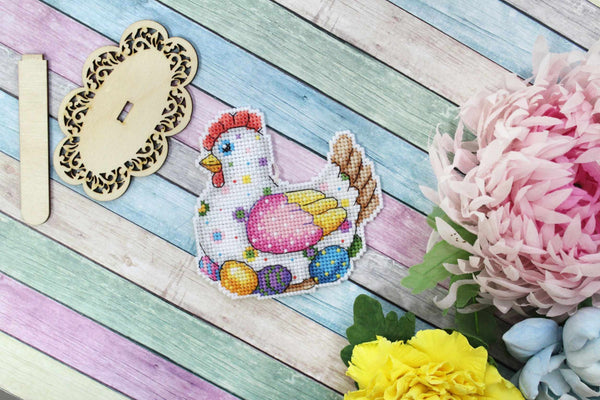 Easter Chicken 2D Cross stitch kit on plastic canvas. MP Studio P-410