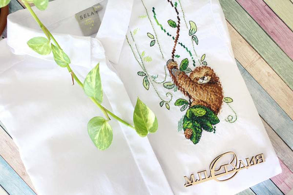 Perky sloth.  Cross stitch kit for cloth embroidery  MP Studio B-538
