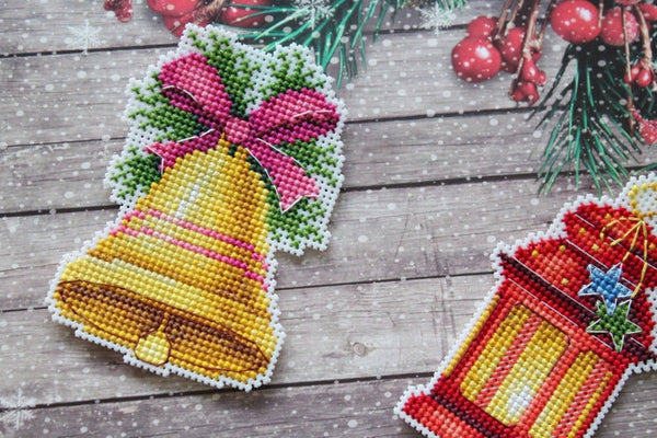 Christmas- Decoration. Magnets Cross stitch kit on plastic canvas. MP Studio P-461
